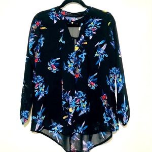 XIX PALMS Long Sleeved Blouse W/ Floral Print